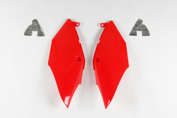 Side Panels red for Honda CRF 250R (2018-21) - CRF 450R (2017-20) - CRF 250RX (2019-21) - CRF 450RX (2017-20) - REPLICA PLAST...