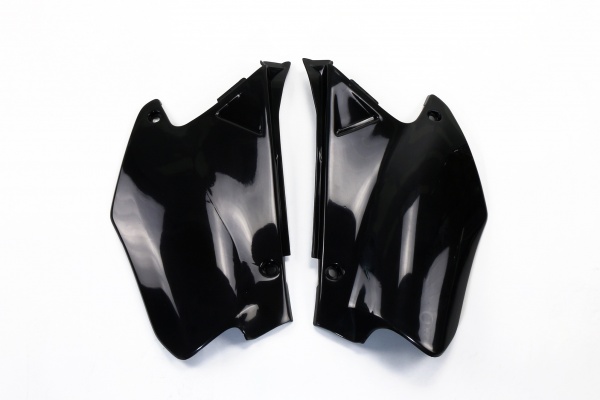 Side panels - black - Honda - REPLICA PLASTICS - HO03665-001 - UFO Plast