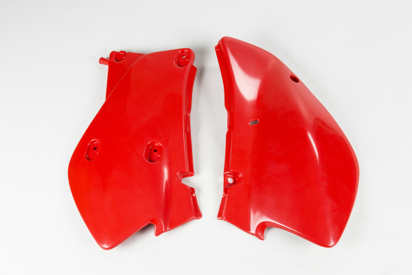 Side Panels red for Honda XR 650R (2000-25) - REPLICA PLASTICS - HO03677-069 - Ufo Plast