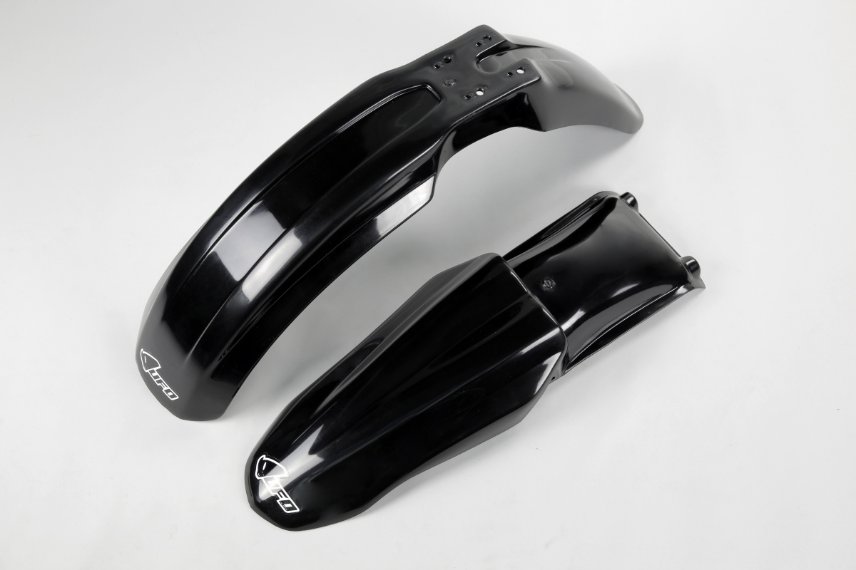 Fenders Kit black for Husqvarna CR 125 (2000-03) - CR 250 (2000-03) - REPLICA PLASTICS - HUFK600-001 - Ufo Plast