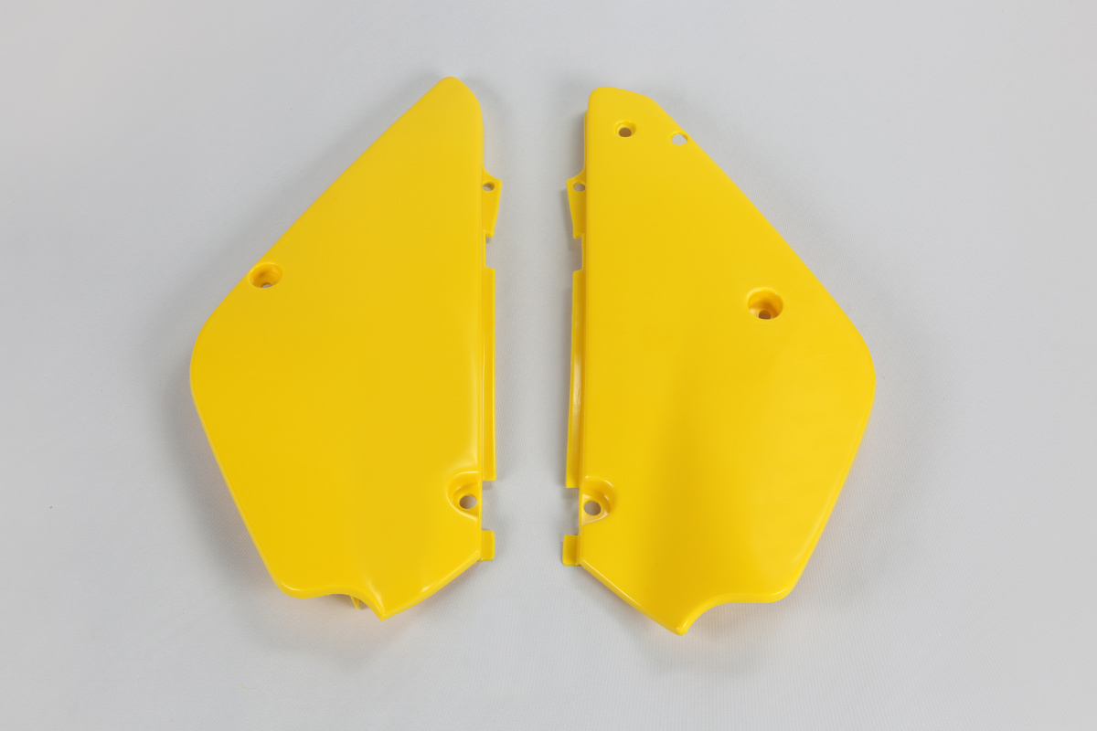 Side panels - yellow 101 - Suzuki - REPLICA PLASTICS - SU03970-101 - UFO Plast