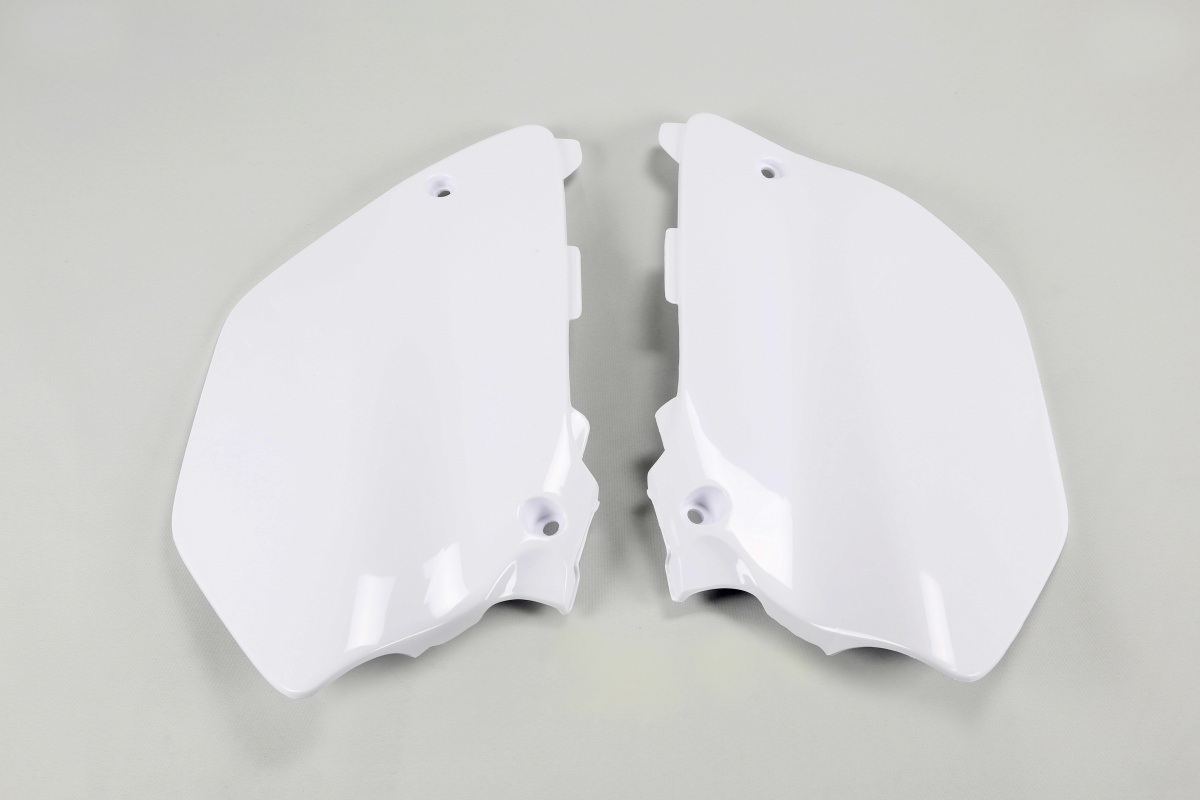 Side panels - white 046 - Yamaha - REPLICA PLASTICS - YA03847-046 - UFO Plast